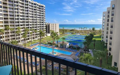 Remodeled 3BR Gulf View Corner | Saida Towers SPI