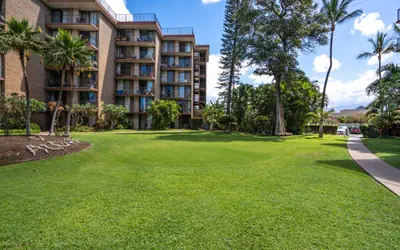 Kauhale Makai 102