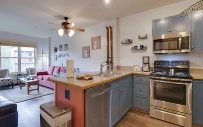 Copper Springs 1 Bedroom Condo #330