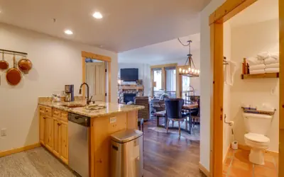 Taylor's Crossing 2 Bedroom Condo #305