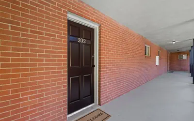 Stadium Village Flat - Walk to DT & Stadium!