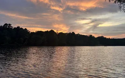 Clearwater Golden Escape on Lake Hamilton