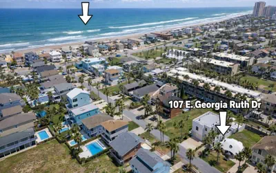 Unique GeoDome - Half Block to Beach