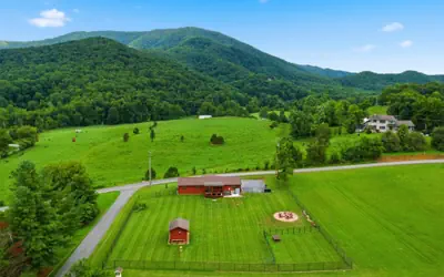 Webster Lodge at Covemont