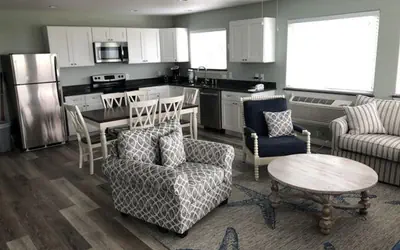 BeachGate Condo Suites and Oceanfront Resort - One Bedroom Suite #1