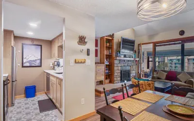 Village Square 1 Bedroom Condo #448