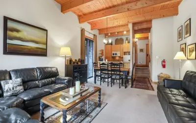 Comfort in the Sierras - Edelweiss 2BR - Kirkwood
