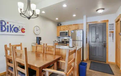 Tucker Mountain 2 Bedroom Condo #401