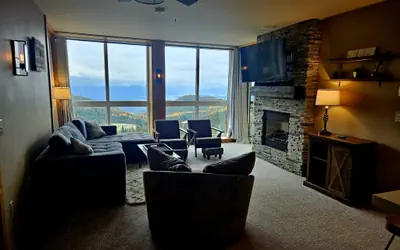 Schweitzer PM: White Pine 410 Luxury 2BD