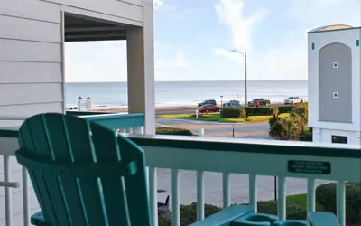 Me Time, We Time (Casa Del Mar #214)