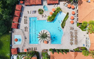 Cozy 2BR Escape Near Disney