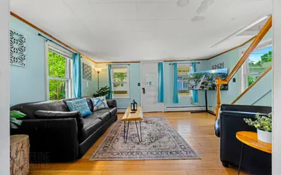 OOB Cottage | Walk to Beach & Private Yard