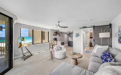 Completely Renovated Beach Condo @ Sunbird Resort! Beach Chairs and Umbrella Service!