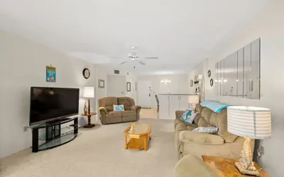 Cozy Ocean Condo with Pool & More