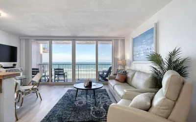 Oceanfront | Heated Pool | Tennis Courts, Balcony