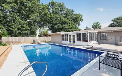 4BR Pool Home, Sleeps 9 | Near Hurlburt Field AFB