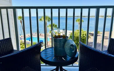 Tampa Bay Beachy Retreat: Pool, Balcony-Waterfront View