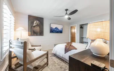 210 Copper Chase Designer Ski-In / Ski-Out Condo