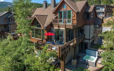 Luxury Northstar Retreat | Walk to Village & Lifts