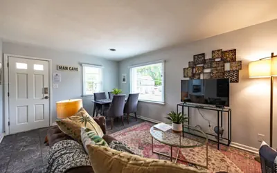 Clintonville's Coziest Loft!