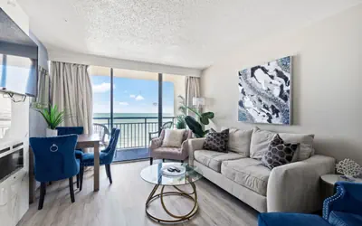 Coral Beach Resort 720
