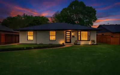 Play & Stay | Dallas Home w/ Gym + Gameroom + WiFi