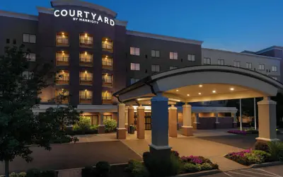Courtyard Buffalo Airport