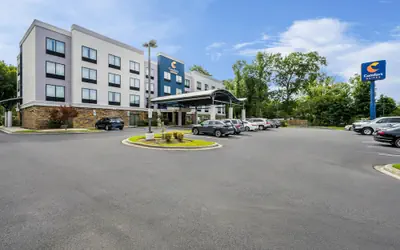 Comfort Suites New Bern near Cherry Point