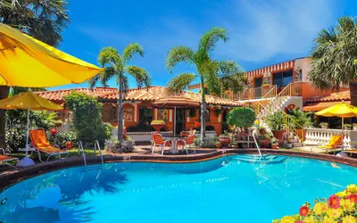 Blue Seas Courtyard