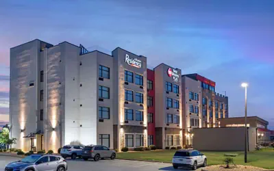 Best Western Plus Executive Residency Rigby's Water World Hotel