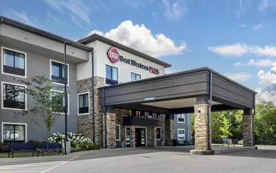 Best Western Plus Lawrenceburg