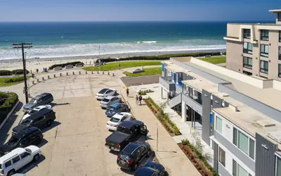 Pacific View Inn