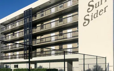 Surfsider Resort