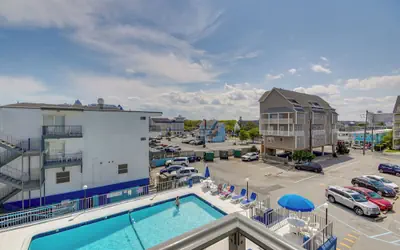 Rideau Oceanfront Motel