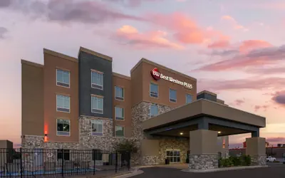 Best Western Plus McPherson