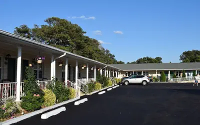 Birchwood Inn