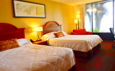 Crystal Cove Hotel
