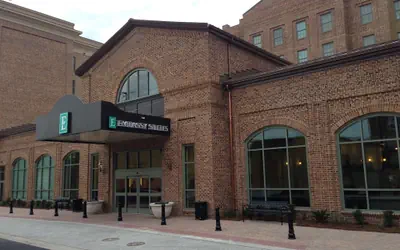 Embassy Suites by Hilton Savannah Historic District