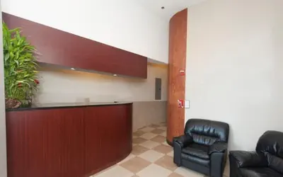 Dynasty Hotel and Suites New York LaGuardia Hotel