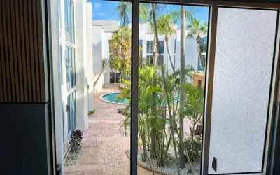 Tropical Palms Hotel