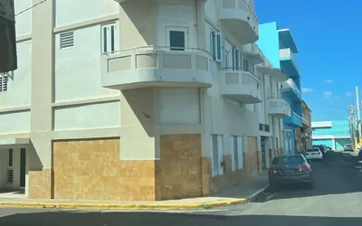 Arecibo Hotel 2105