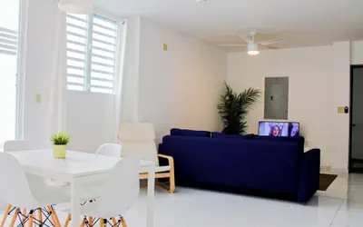 Arecibo Hotel 2104