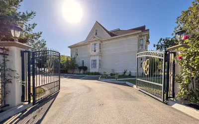 Chateau Coralini