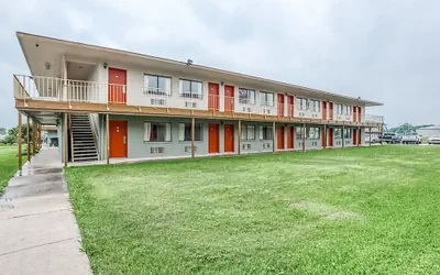 Studio Suites