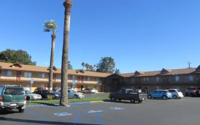 HOTEL SALINA