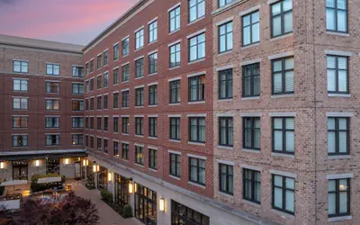 Courtyard by Marriott Richmond Downtown