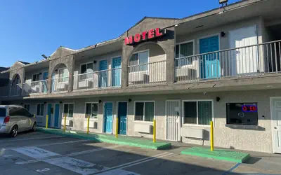 Arlo Motel