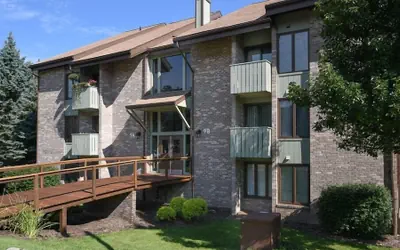 Seven Springs 2 BR Loft Condo, Private Deck by RedAwning