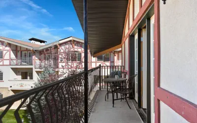 Villas at Zermatt Resort - Condos