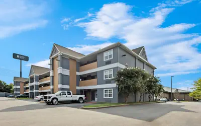 Mainstay Suites Knoxville - Cedar Bluff
